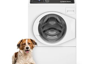 Speed Queen FF7012WN 27" Front Load Washer 3.5 cu. ft. with Sanitize and Pet Plus - Right Hinge - White